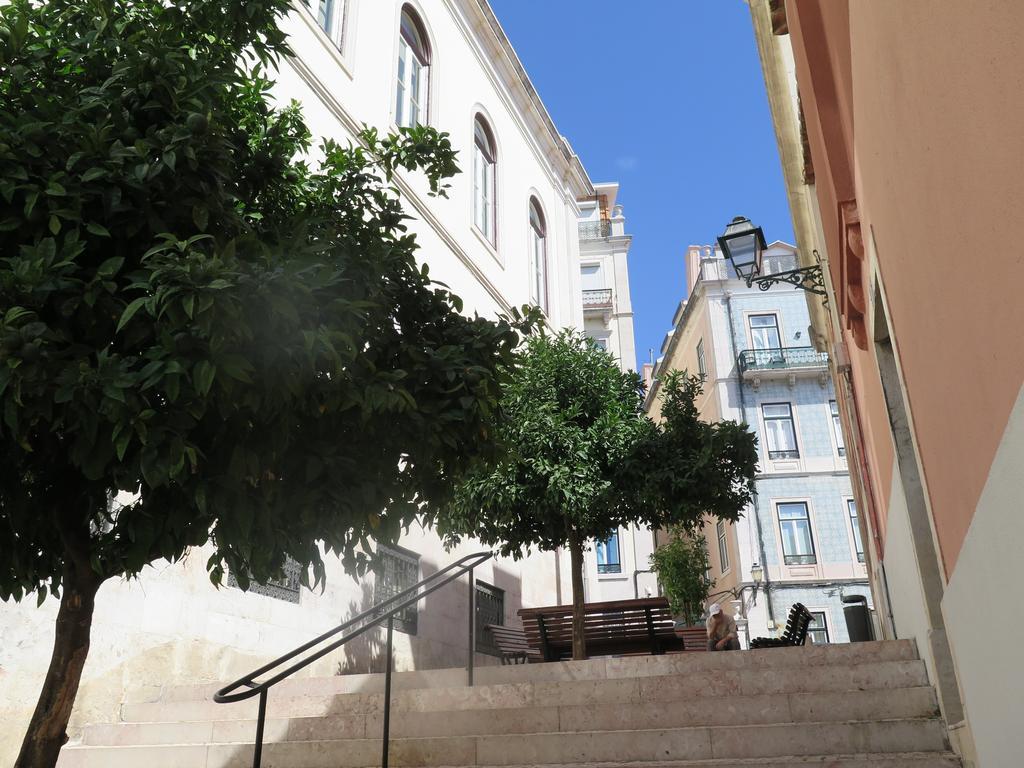 Chiado Bairro Alto, Bright And Newly Renovated 3 Bedroom Apartment, Lisbon Historical Center 外观 照片